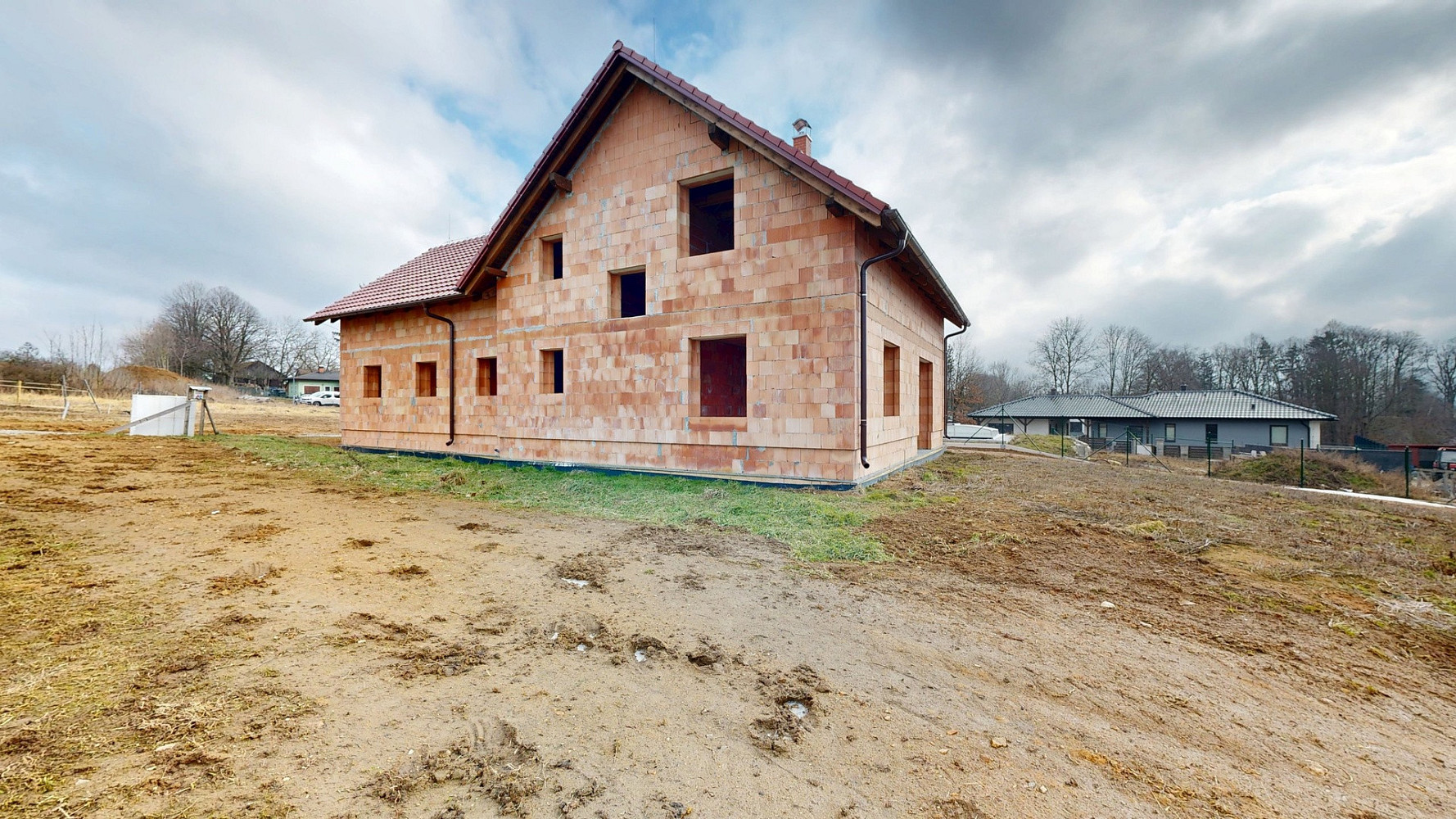 Prodej stavebního pozemku 842 m² – fotografie 2