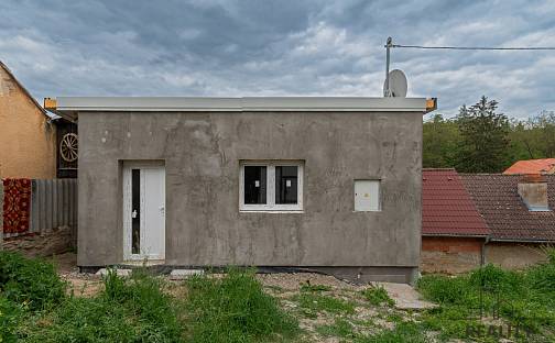 Prodej domu 54 m² s pozemkem 232 m², Hluboké Mašůvky, okres Znojmo