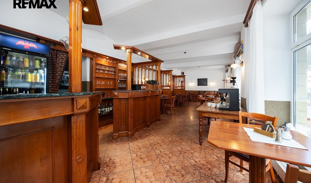 Prodej ubytovacího objektu 435 m², Hřensko – náhled fotky 3