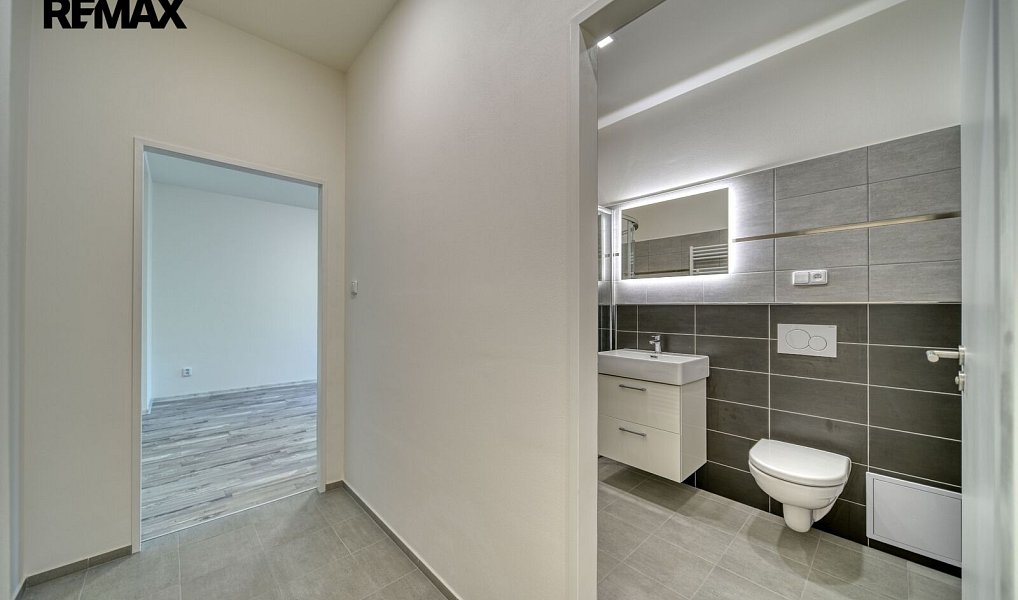 Pronájem bytu 3+kk 59 m², Chlumec nad Cidlinou – náhled fotky 11