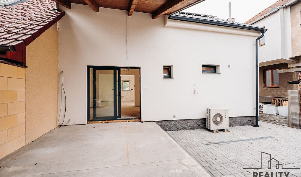 Prodej domu 133 m² s pozemkem 160 m², Hodonín – náhled fotky 24