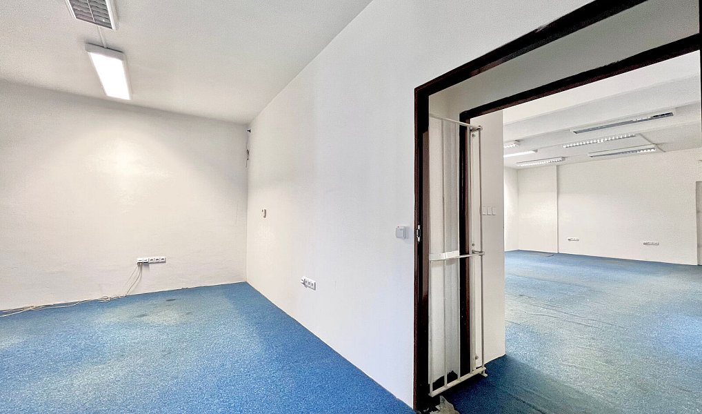 Pronájem skladovacích prostor 135 m², Turnov – náhled fotky 9