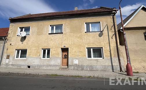 Prodej domu 248 m² s pozemkem 137 m², Měcholupy, okres Louny