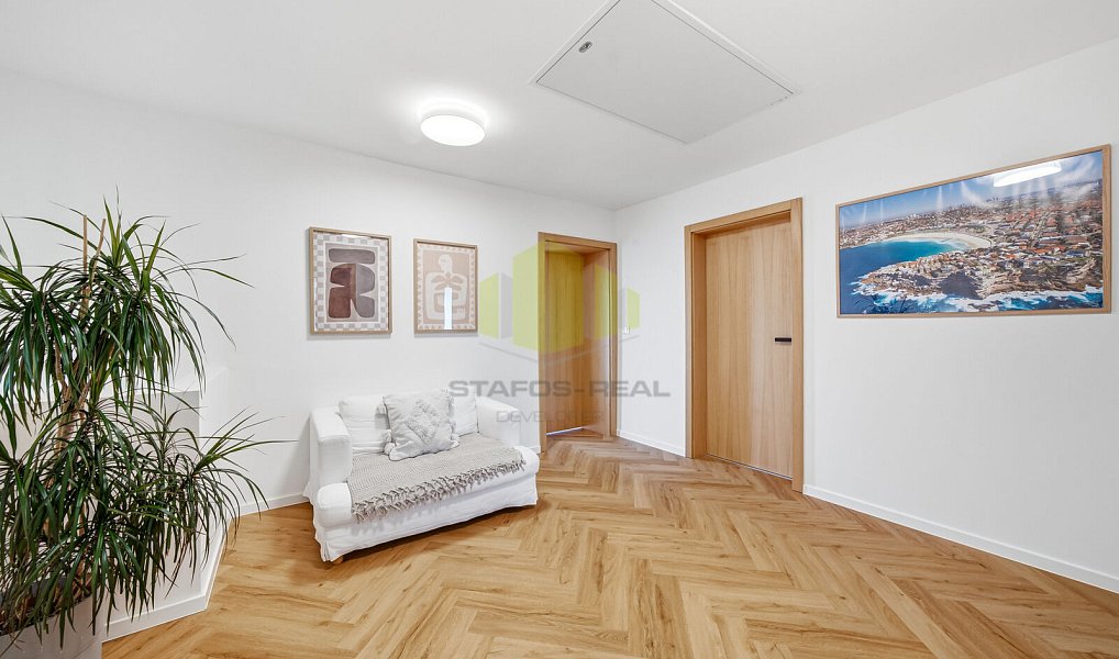 Prodej domu 171 m² s pozemkem 714 m², Lutín – náhled fotky 23