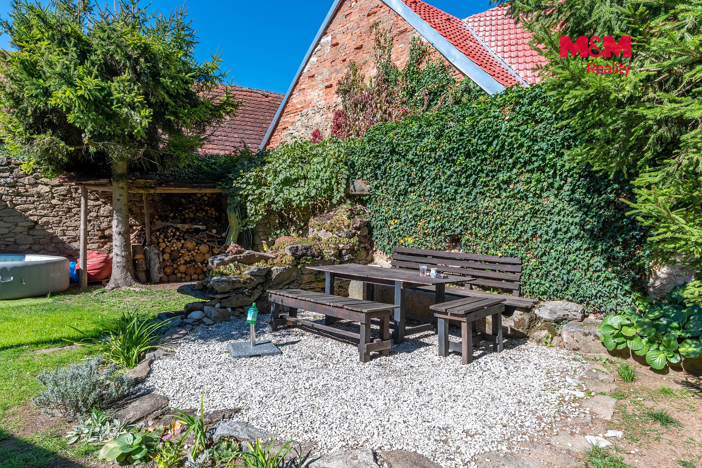 Prodej chaty/chalupy 210 m² s pozemkem 533 m² – fotografie 2