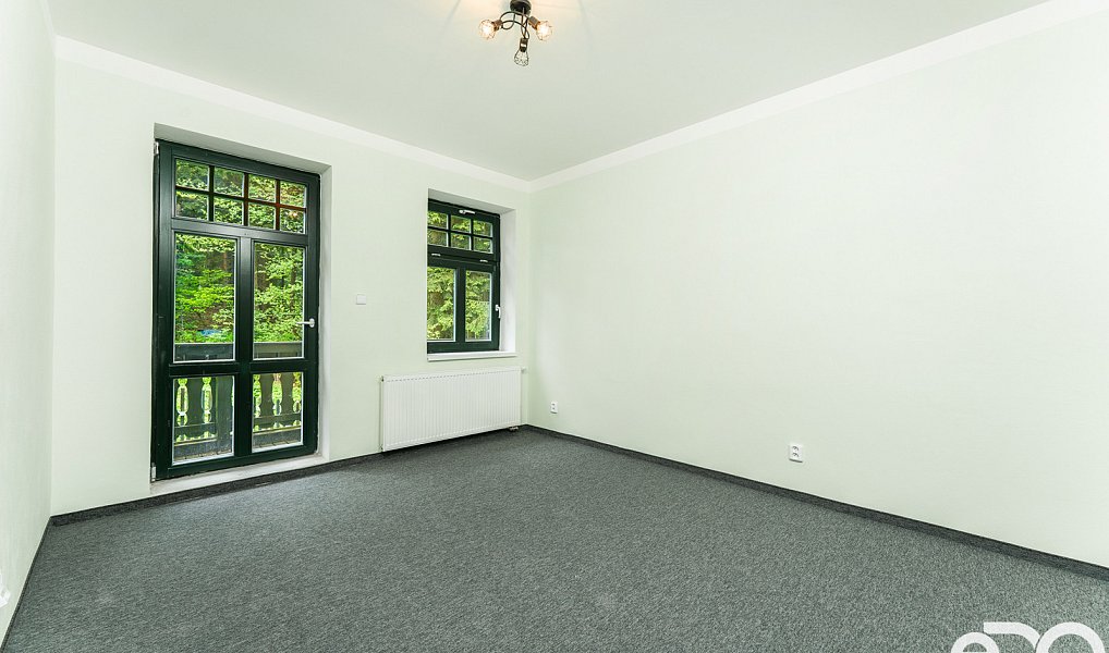 Prodej ubytovacího objektu 2 930 m², Jablonec nad Nisou – náhled fotky 10