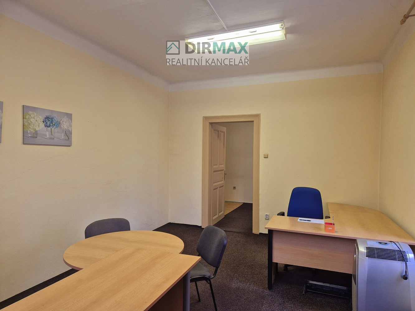 Pronájem kanceláře 37 m² — photo 3