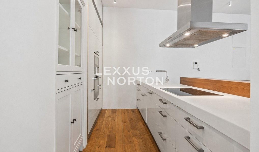 Pronájem bytu 3+kk 109 m², Praha – náhled fotky 2