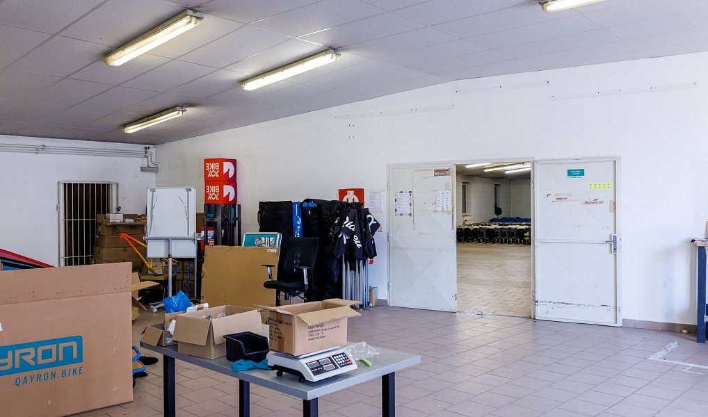 Prodej skladovacích prostor 836 m², Úpice – náhled fotky 11