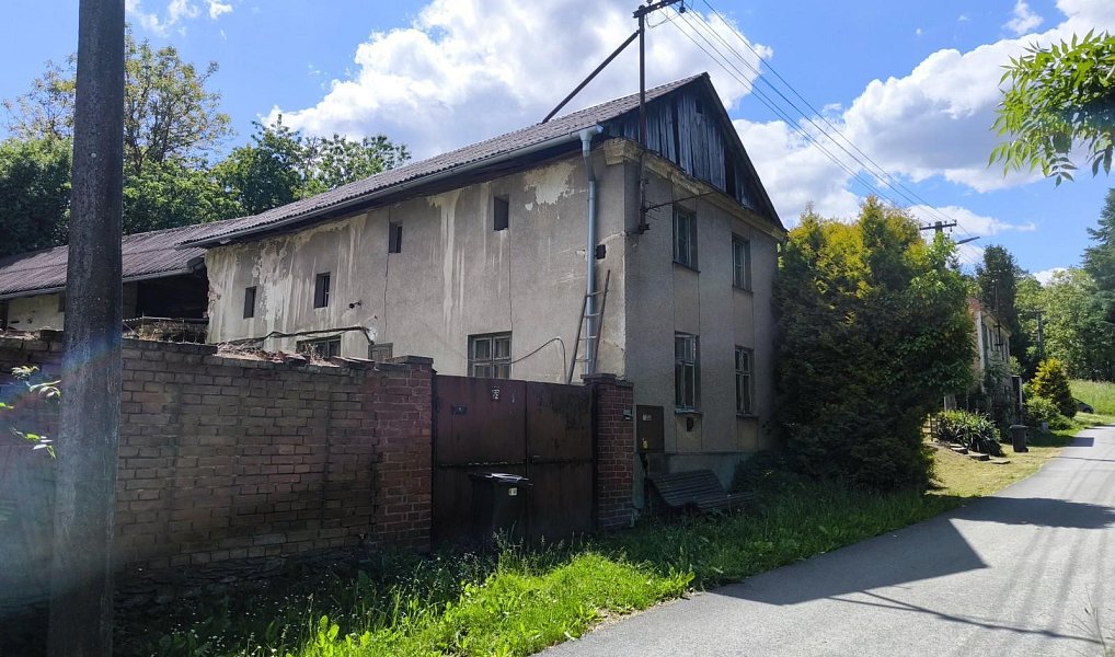 Prodej stavebního pozemku 1 283 m², Senice na Hané – náhled fotky 2