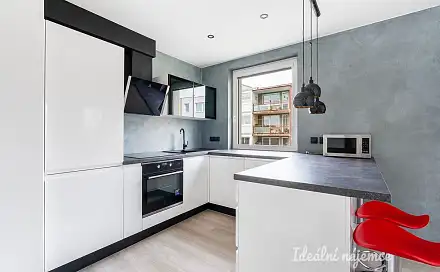 Pronájem bytu 3+kk 68 m²
