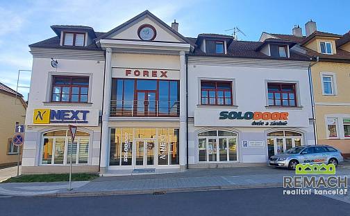 Pronájem obchodních prostor 170 m², náměstí Svobody, Kunovice, okres Uherské Hradiště