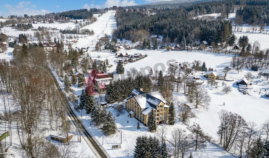 Prodej bytu 2+1 67 m², Benecko – náhled fotky 3