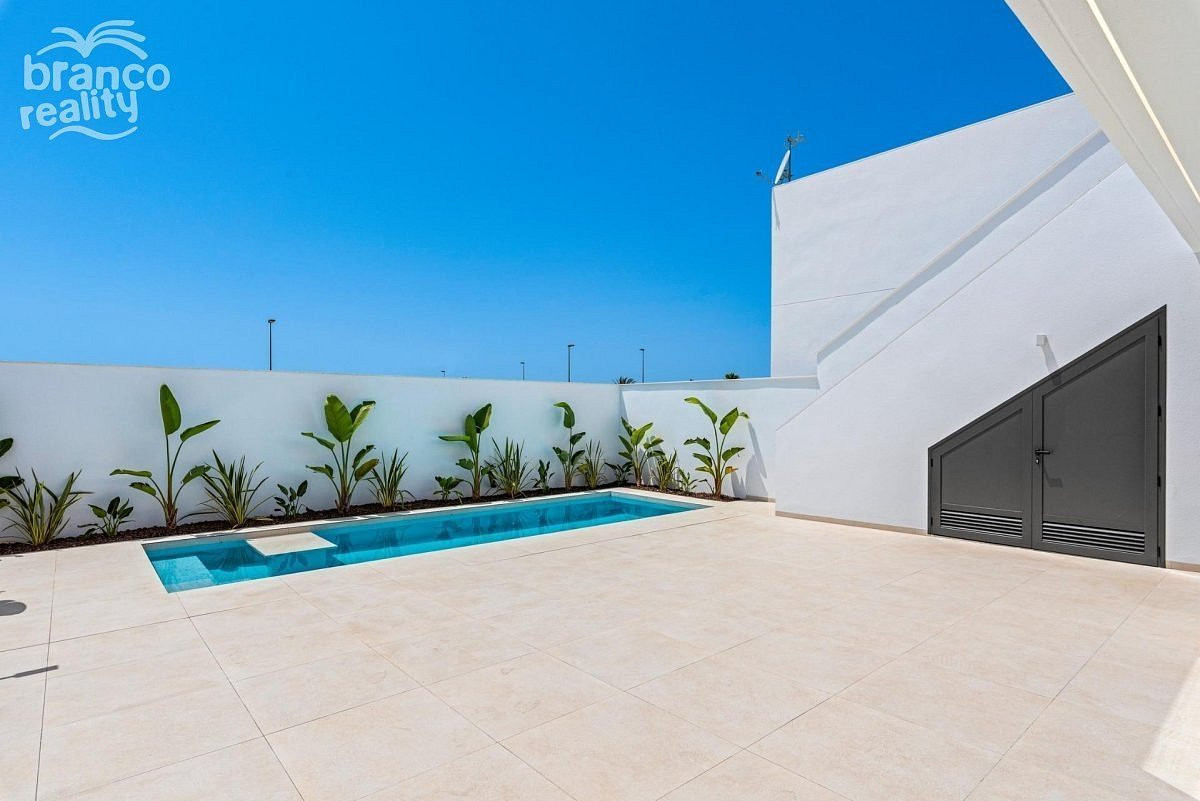 Prodej domu 106 m² s pozemkem 235 m² – pohled 4