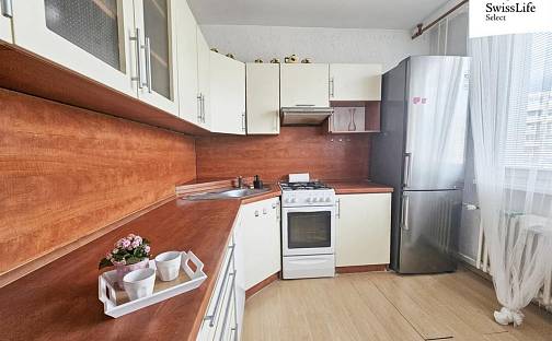 Prodej bytu 2+1 63 m², Dřínovská, Chomutov