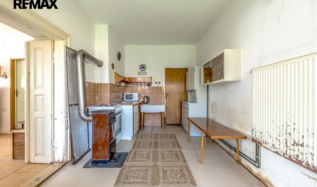 Prodej domu 180 m² s pozemkem 1 532 m², Dobrovice – náhled fotky 9