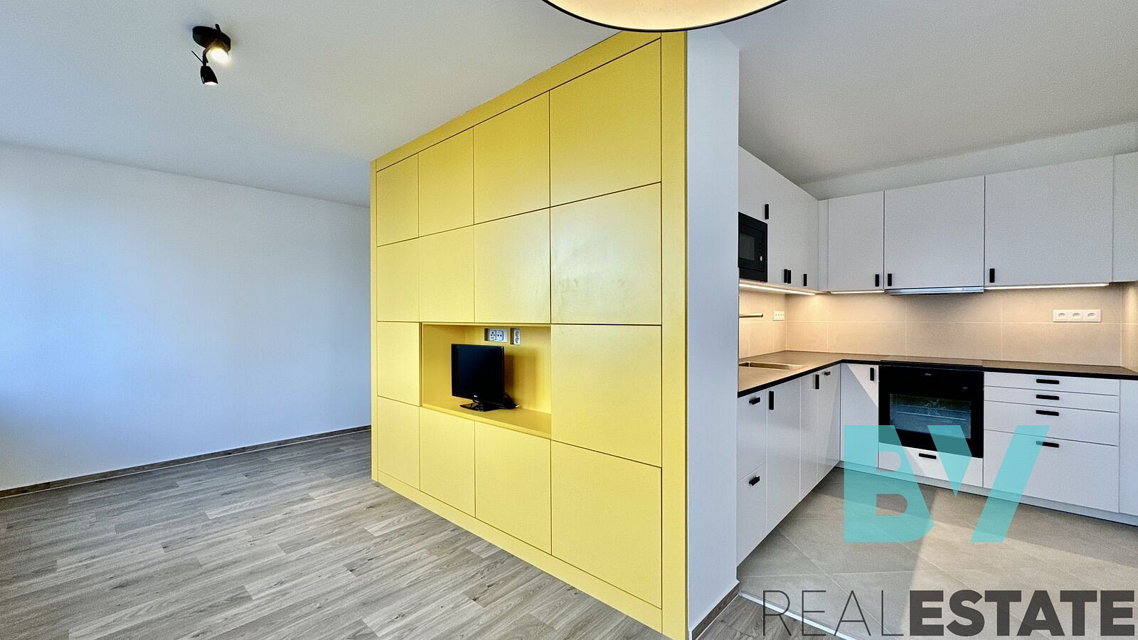 Pronájem bytu 2+kk 51 m²