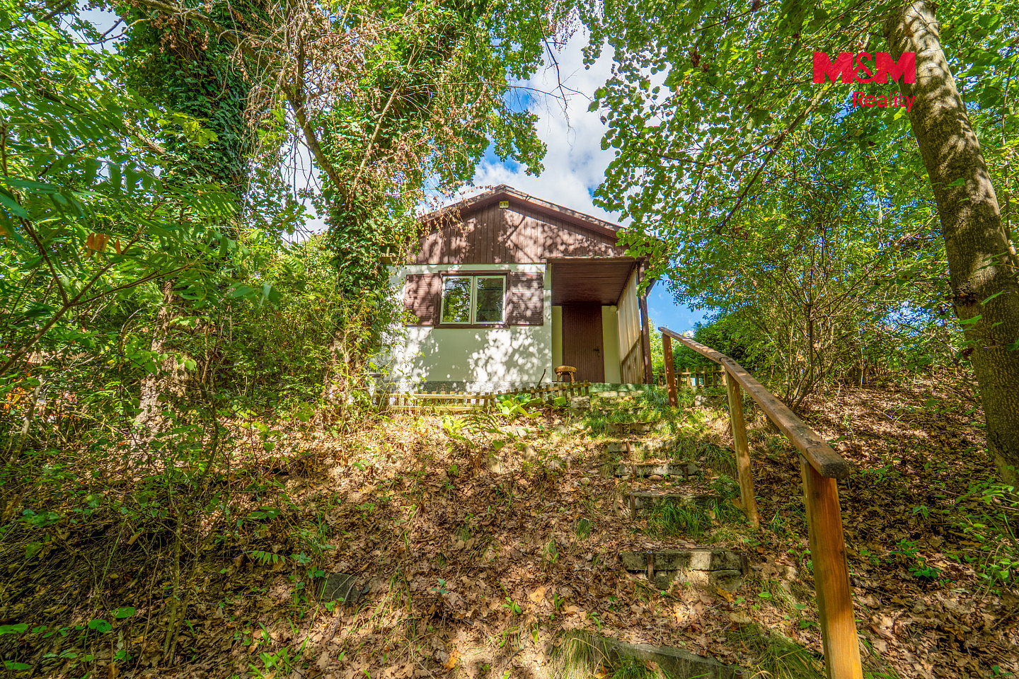 Prodej chaty/chalupy 30 m² s pozemkem 141 m² – fotografie 2