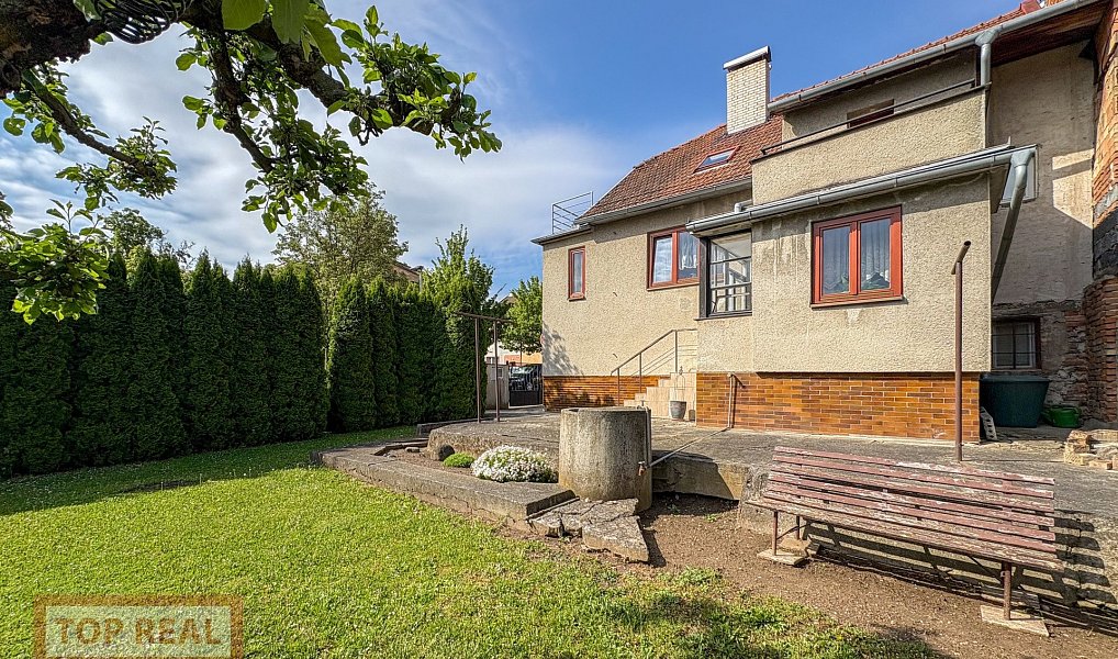 Prodej domu 316 m² s pozemkem 430 m², Kroměříž – náhled fotky 33