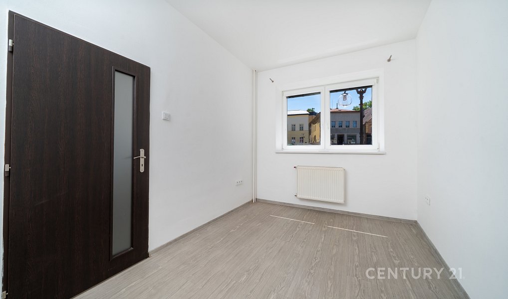 Prodej domu 113 m² s pozemkem 95 m², Úpice – náhled fotky 9