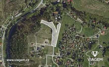 Prodej lesa 1 515 m², Stříbrná Skalice, okres Praha-východ