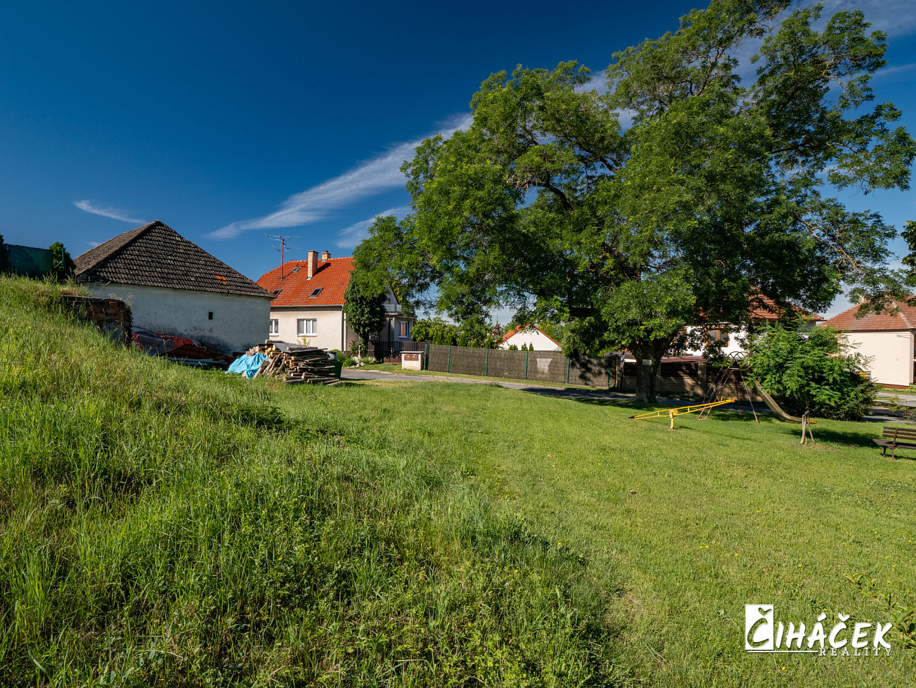 Prodej stavebního pozemku 406 m² — photo 4