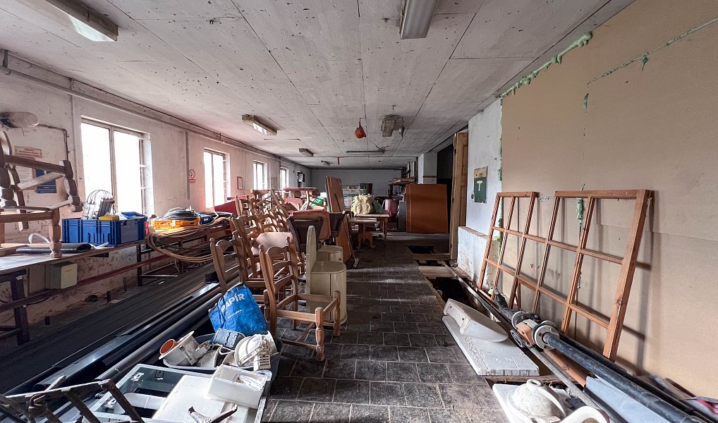 Prodej výrobních prostor 500 m², Staré Křečany – náhled fotky 15