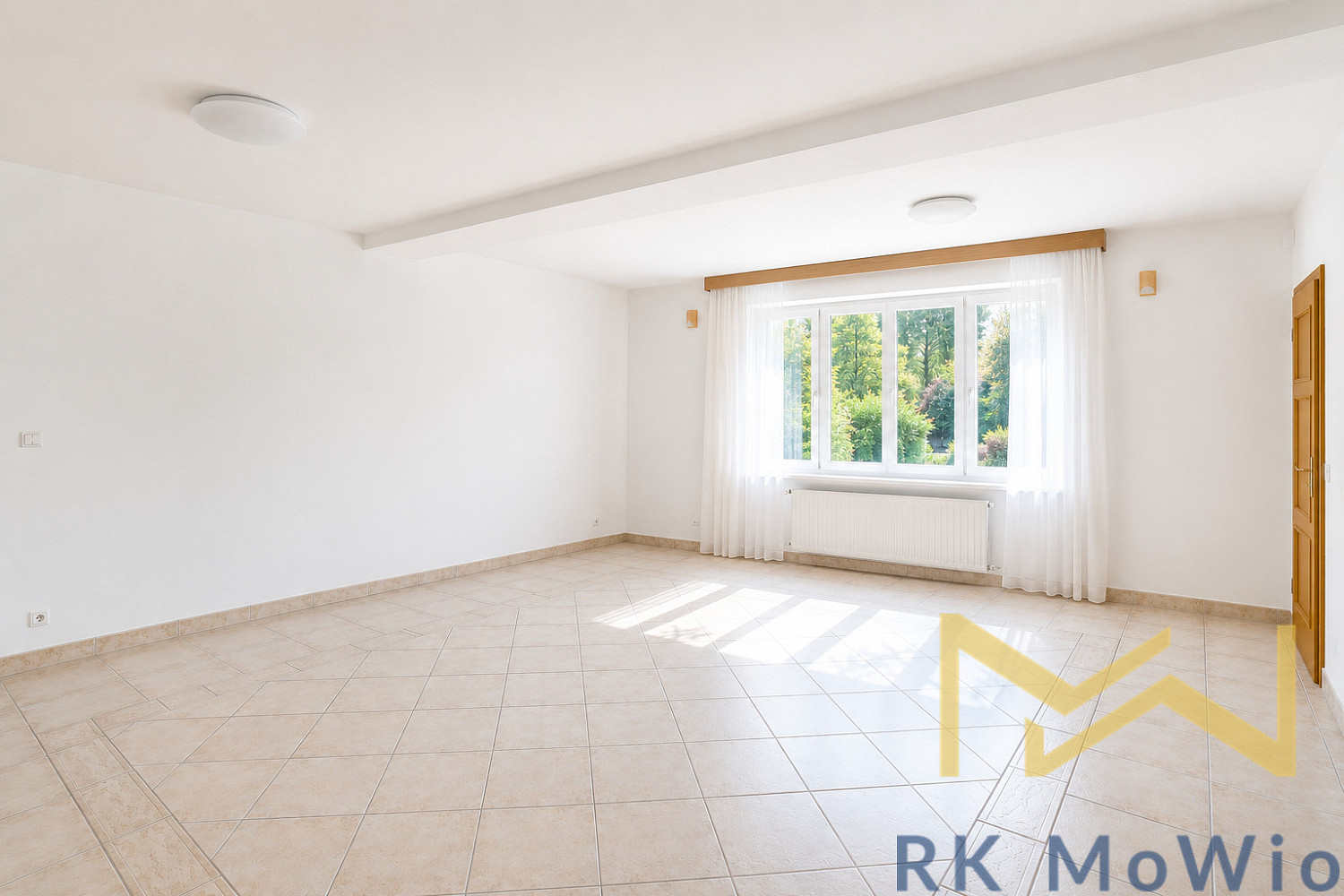Pronájem domu 246 m² s pozemkem 649 m² – pohled 3