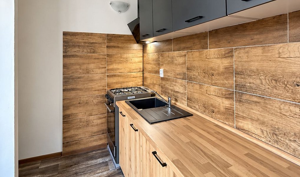 Pronájem bytu 2+1 49 m², Chomutov – náhled fotky 6
