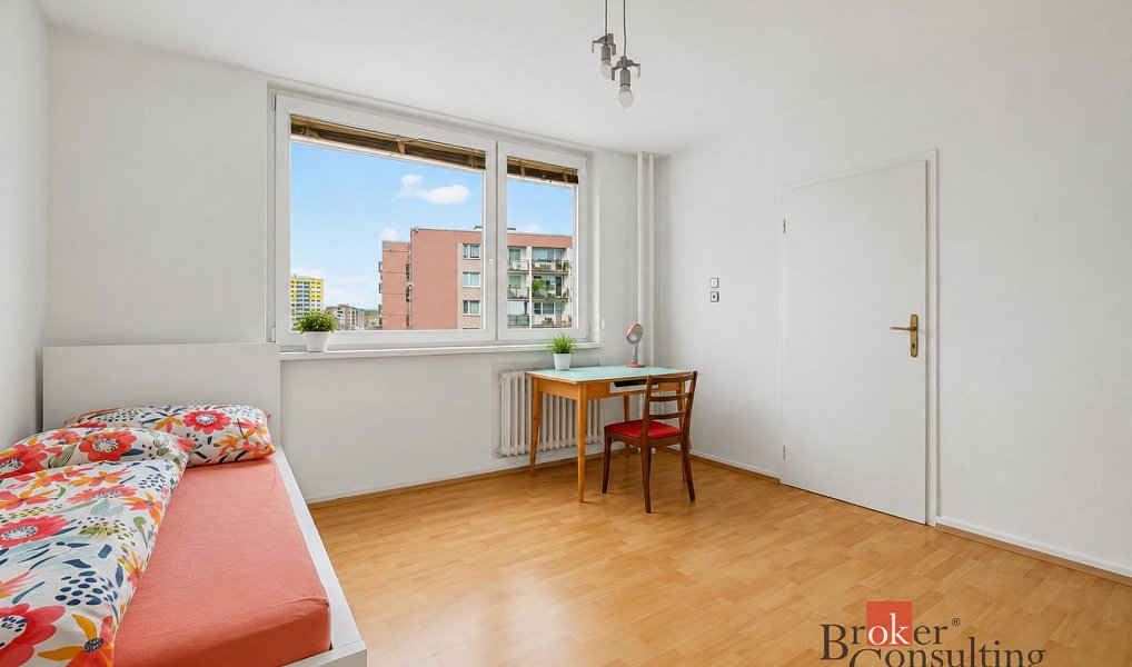 Prodej bytu 3+1 73 m², Praha – náhled fotky 13