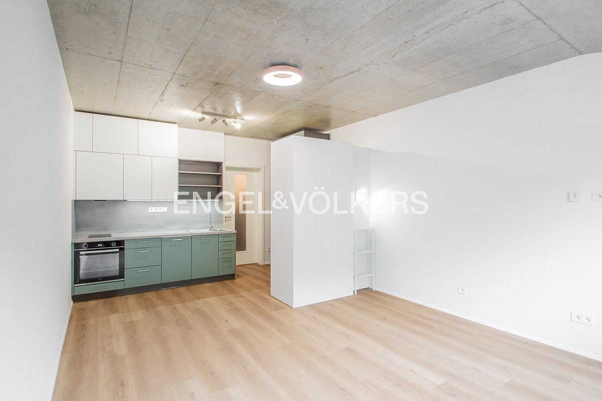 Pronájem bytu 1+kk 37 m² — photo 4