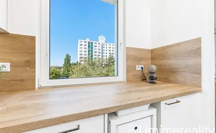 Prodej bytu 1+1 30 m², Valentova, Praha 4 - Chodov