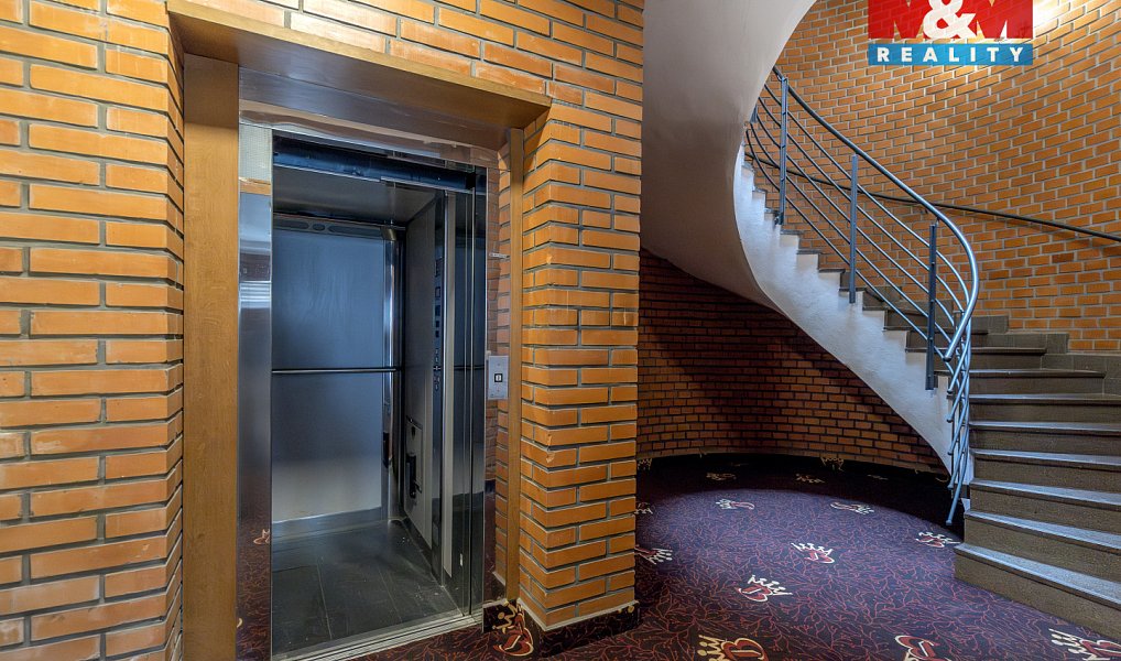 Prodej restaurace 2 100 m², Černotín – náhled fotky 15
