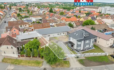 Prodej obchodních prostor 390 m², Kladno