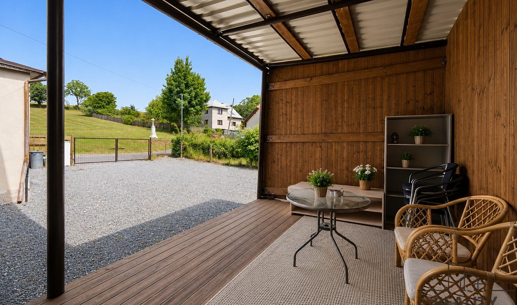 Prodej ubytovacího objektu 491 m², Pustá Kamenice – náhled fotky 17