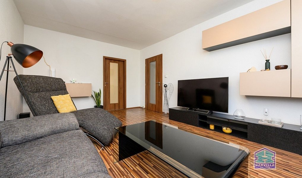 Prodej bytu 3+1 70 m², Plzeň – náhled fotky 2