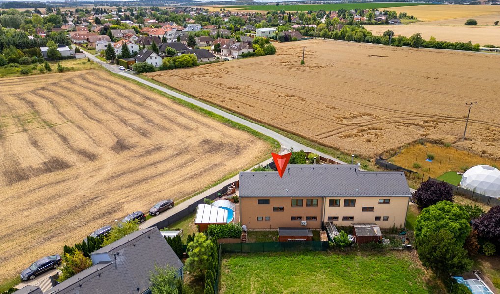 Prodej domu 199 m² s pozemkem 524 m², Hovorčovice – náhled fotky 36