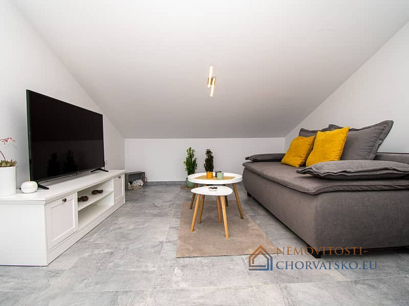 Prodej bytu 1+kk 61 m² - Więcej