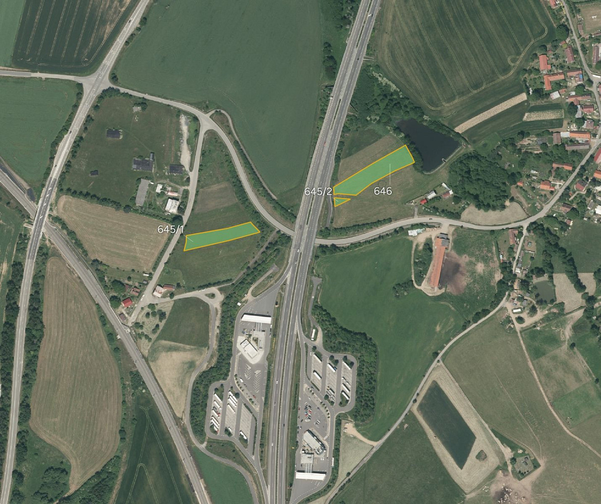 Prodej pole 28 172 m²