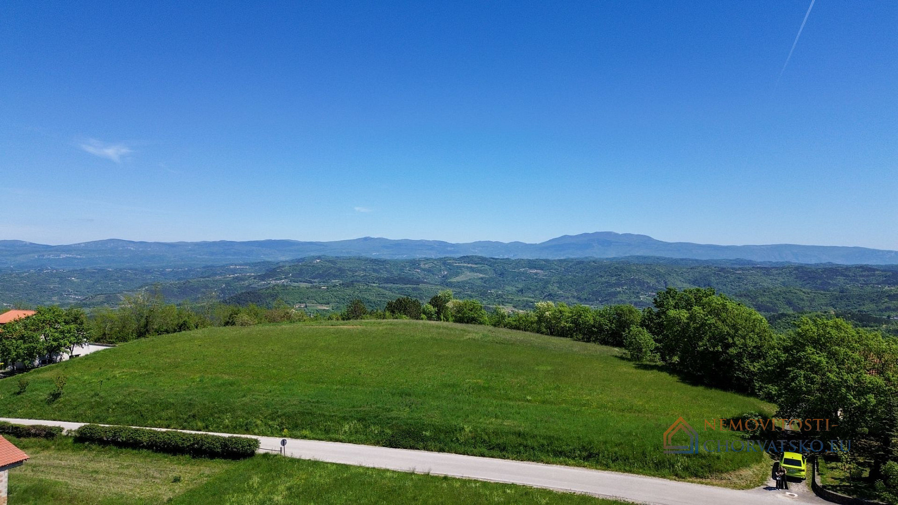 Prodej stavebního pozemku 1 265 m² - Widok 2