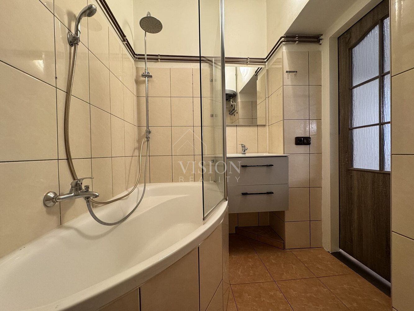 Pronájem bytu 3+1 101 m² – fotografie 3