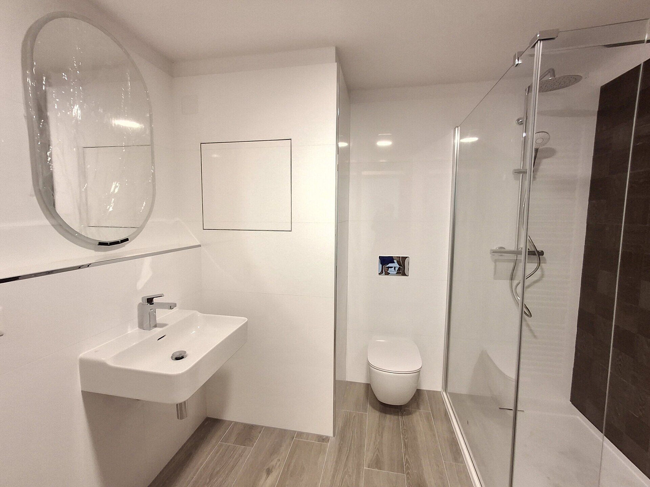 Pronájem bytu 2+kk 47 m² – fotografie 2