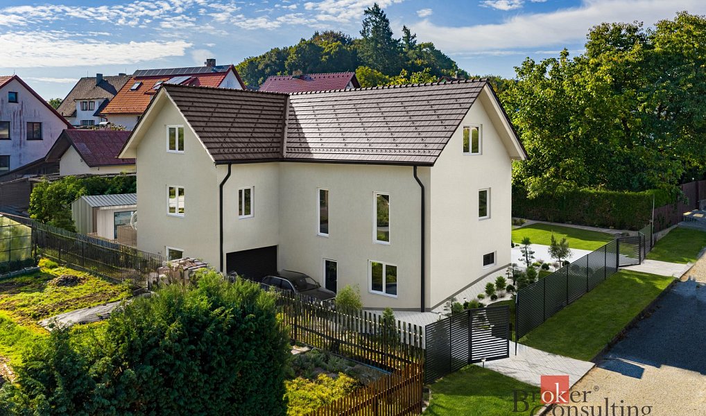 Prodej domu 305 m² s pozemkem 638 m², Košetice – náhled fotky 3