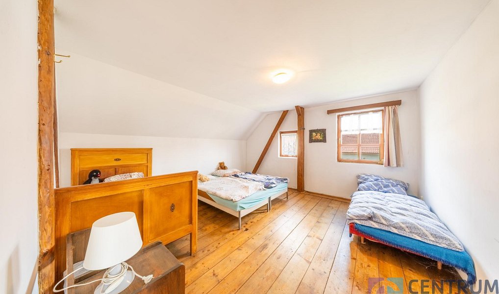 Prodej domu 267 m² s pozemkem 1 671 m², Obrubce – náhled fotky 14