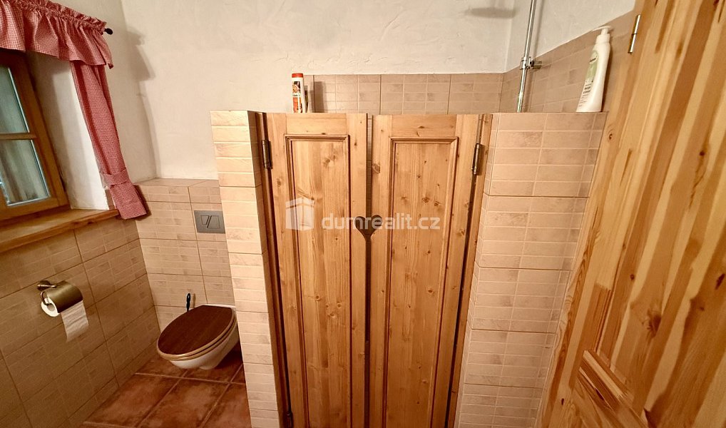 Prodej domu 300 m² s pozemkem 1 292 m², Železná Ruda – náhled fotky 18