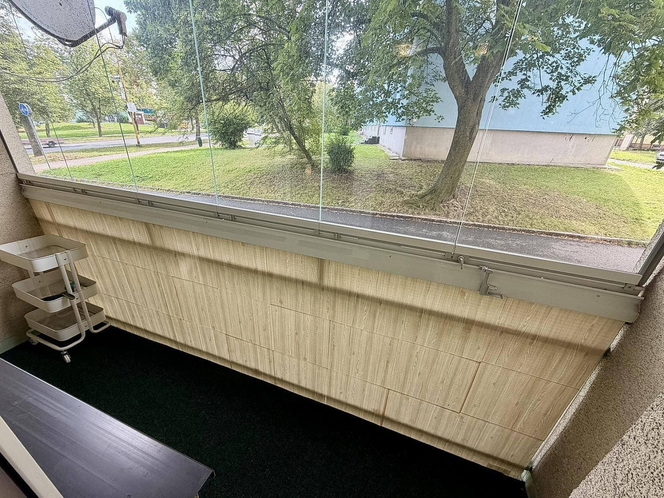 Pronájem bytu 1+kk 28 m² – fotografie 4