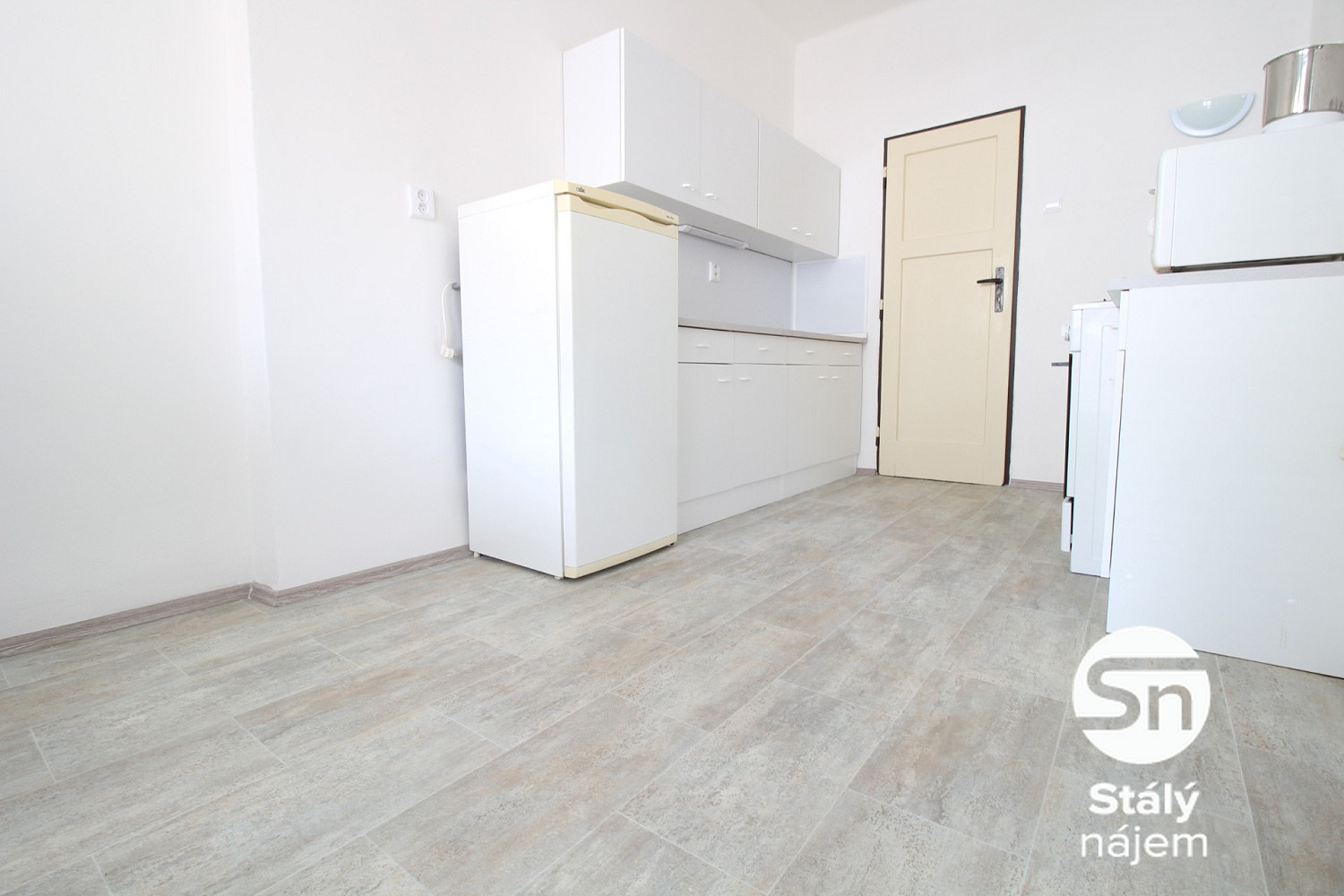 Pronájem bytu 2+1 50 m² – fotografie 3
