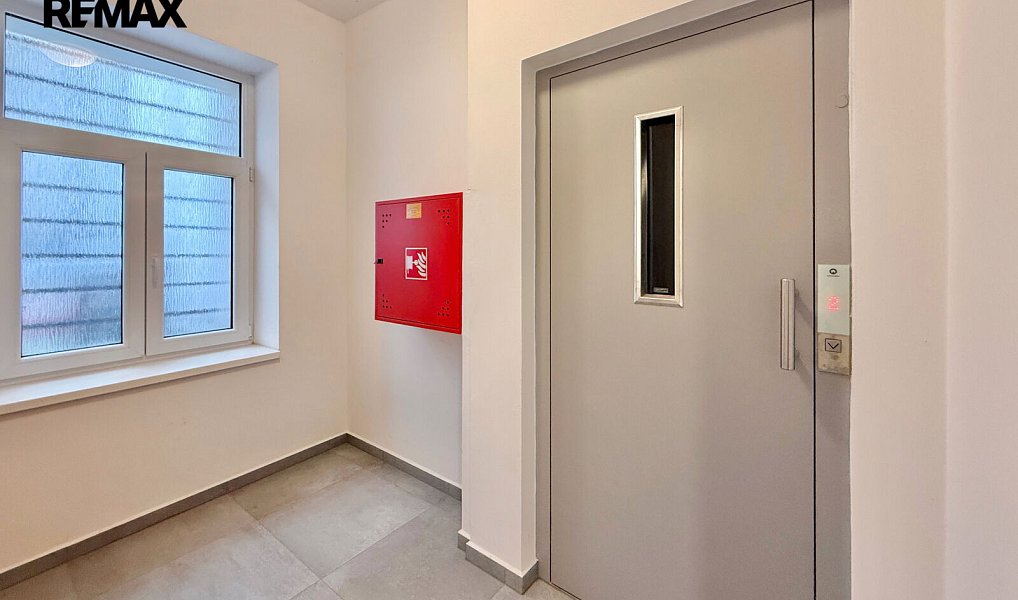 Pronájem bytu 3+kk 95 m², Milevsko – náhled fotky 17