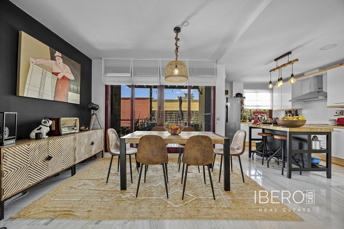 Prodej domu 260 m² s pozemkem 400 m² - Vista 3