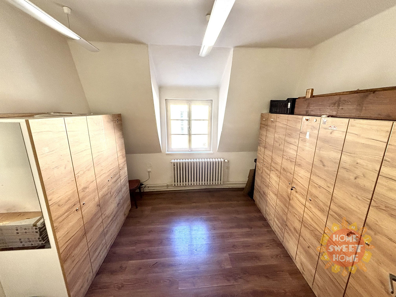 Pronájem kanceláře 33 m² – fotografie 4